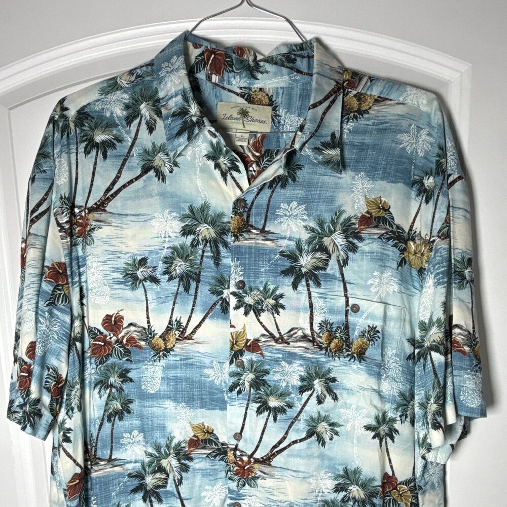 Island Shores Men's XL Blue Tropical Hawaiian Short Sleeve Button-Up - Picture 2 of 6